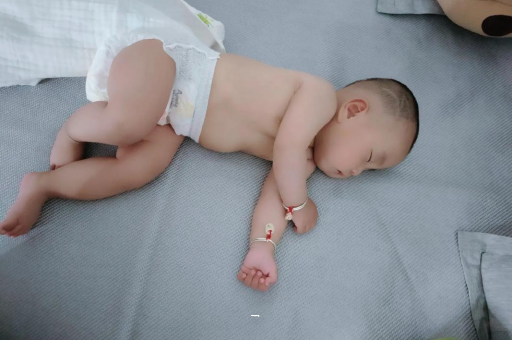 海丰怀孕初期腰特别酸